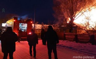 В Лаховке горел жилой дом