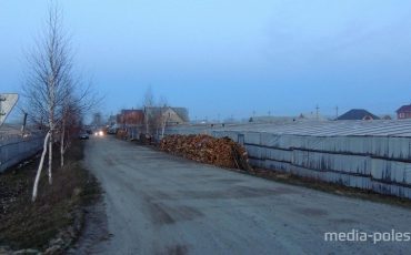 На Столинщине горят теплицы