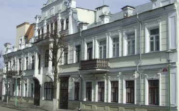 Пинский филиал Азовско-Донского коммерческого банка в наши дни. Фото с сайта belaruspartisan.by