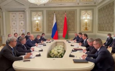 Скриншот видеозаписи Александры Исаевой, Facebook