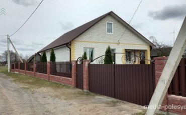 Дом многодетной семьи Каленкович в Дребске