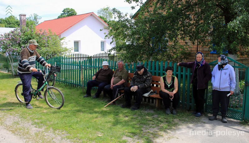 Малый сход в деревне Нижний Теребежов