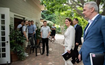 Светлана Тихановская встретилась с беларусскими айтишниками из Калифорнии. Фото: Офис Тихановской