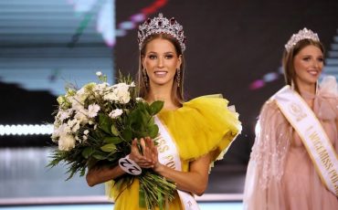 Мисс Польша 2021 Агата Вдовяк. Фото: PAP/Grzegorz Momot