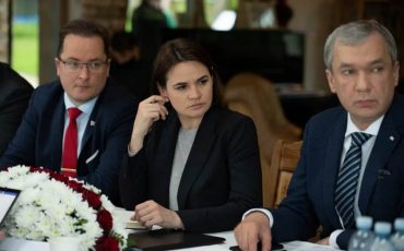 Франак Вячорка, Светлана Тихановская, Павел Латушко. Фото: пресс-служба