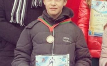 Фото с сайта Занарачанской средней школы