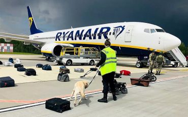 Принудительная посадка рейса Ryanair в Минске, 23.05.2021. Фото: AFP 2021 / ONLINER.BY