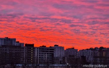 Раніца ў Кіеве за дзень да вайны. Фота Святланы Гарда