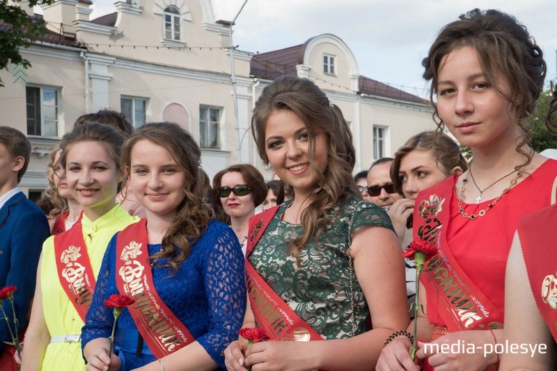 Выпускной в Лунинце, 2017 год. Фото из архива МП