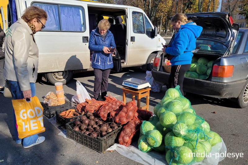 Капусту и свёклу продают от 70 копеек за кило