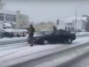 В материале использованы фото и видео из группы Zello «Пинск ГАИ»