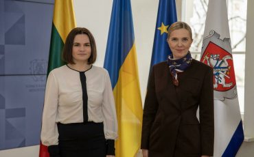 Святлана Ціханоўская і Агне Білатайце. Фота: motolko.help https://nashaniva.com/313780