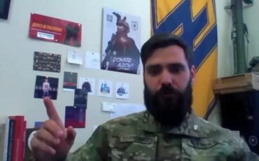 Богдан Кротевич во время интервью. Кадр из видео