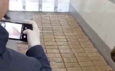 Изъятый кокаин. Скриншот видео ЦОС ФСБ