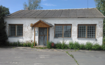 Здание магазина в деревне Черново выставили на продажу за тысячу рублей