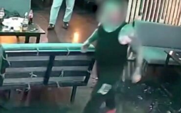 Скриншот видео