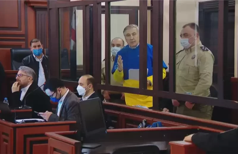 Саакашвили в суде. Май 2022 года. Скрин видео