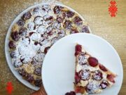 Клафути с вишнями