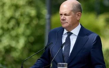 льц напомнил, что Германия является второй после США страной по количеству предоставленного Украине оружия / фото president.gov.ua