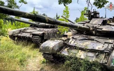 Российские танки. Фото: Russian Defense Ministry Press Service via AP