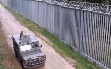 Скриншот видео twitter.com/Straz_Granicznа