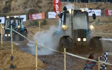 Гонки на тракторах / onliner.by