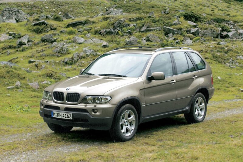 BMW X5 E53 - фото иллюстрационное.