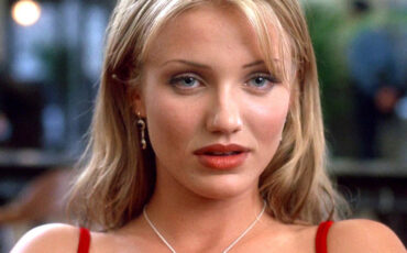 Кэмерон Диаз в кинофильме «Маска»