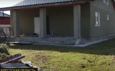 Недостроенный дом. Скриншот видео ОНТ