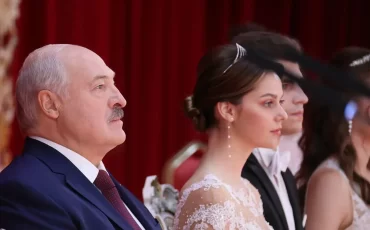 Лукашенко и Ксения Салей. Фото: портал Лукашенко