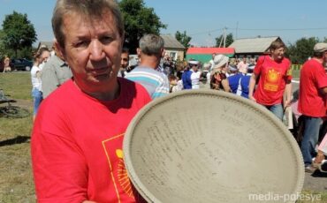 Пленэр ганчароў у Гарадной. Фота з архіва 