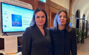 Светлана Тихановская и Аннетт Кробер-Риель. Фото: Офис Тихановской