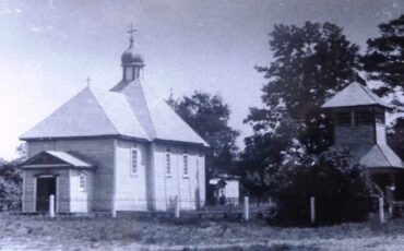 Церковь Параскевы Пятницы в Месятичах построена в 1794 году. Её не закрывали, не уничтожали 