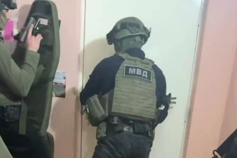 Задержания в Барановичах. Скриншот видео