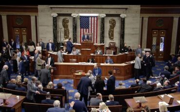 Голосование в Конгрессе США по поводу пакета помощи Украине. США, Вашингтон, 20 апреля 2024 года. Скриншот трансляции