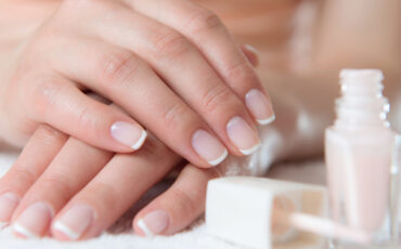 Классический френч (French Manicure)