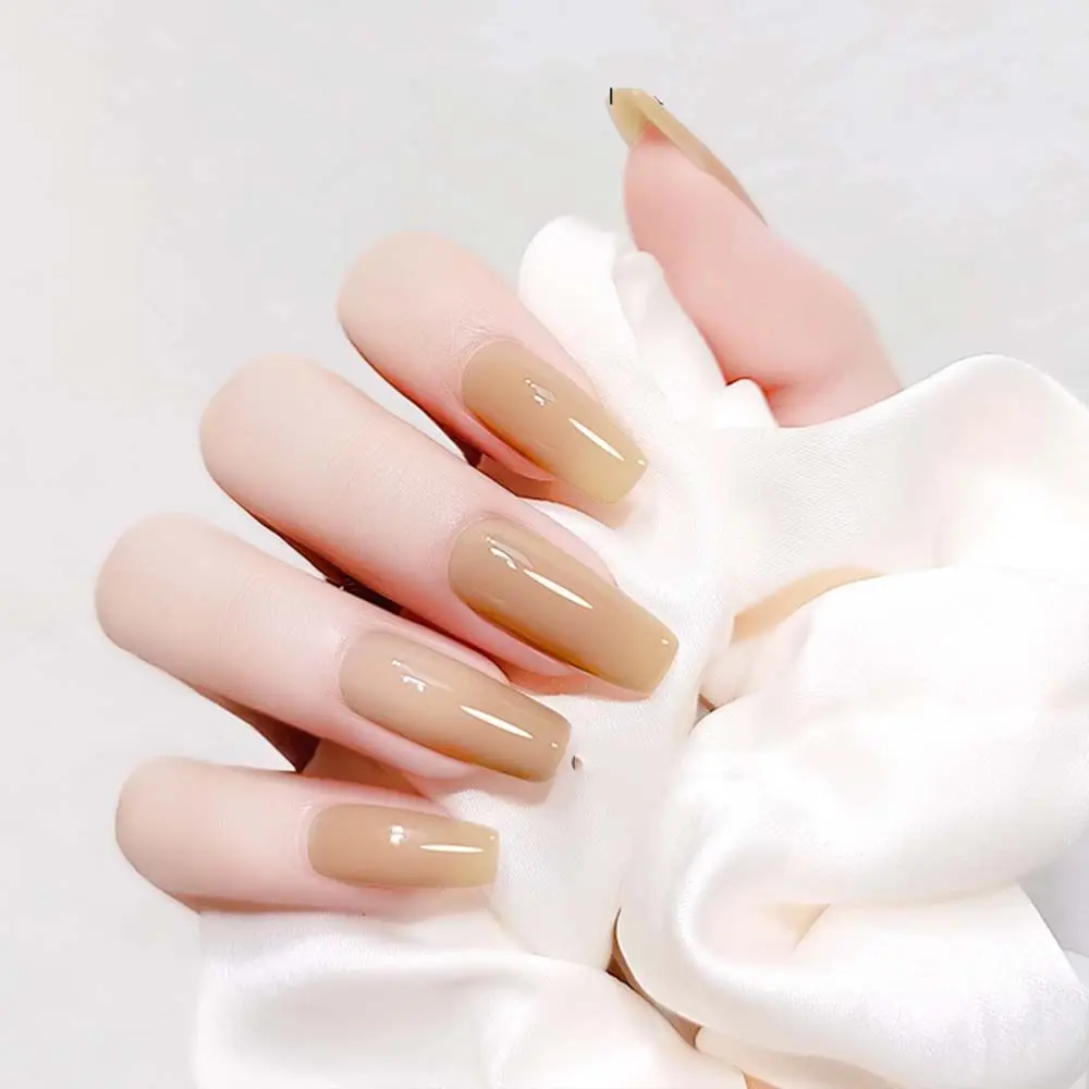 Нюдовый маникюр (Nude Nails)