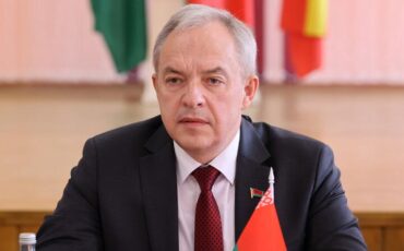 Глава Администрации Лукашенко Игорь Сергеенко во время круглого стола в Заслоновской средней школе Лепельского района, Витебская область, 9 ноября 2022 года. Фото: president.gov.by