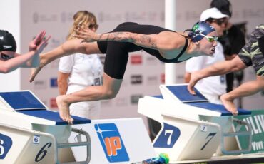 Ана Каролина Виейра на дистанции 200 метров вольным стилем в Риме, Италия, 21 июня 2024 года. Фото: Reuters