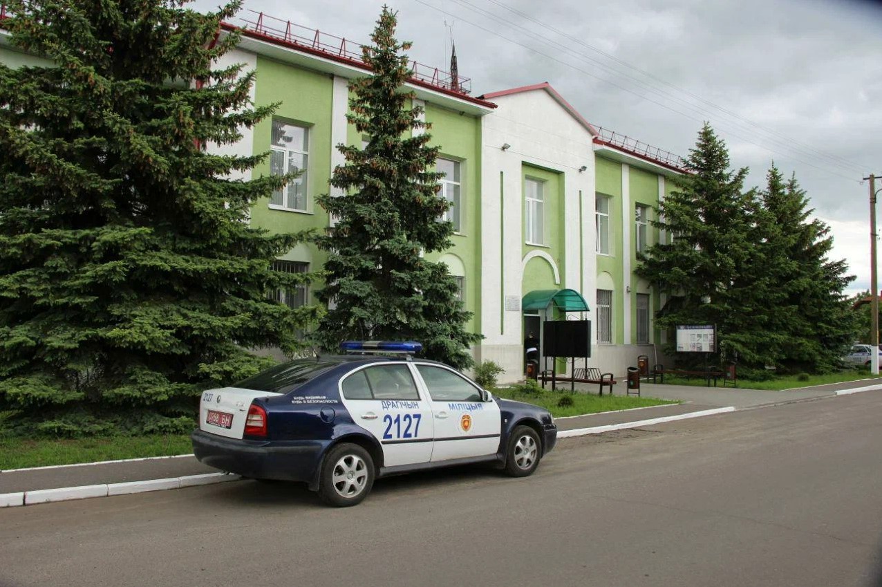 Дрогичинский РОВД. Департамент охраны находится прямо в соседнем здании. Фото: Яндекс.Карты