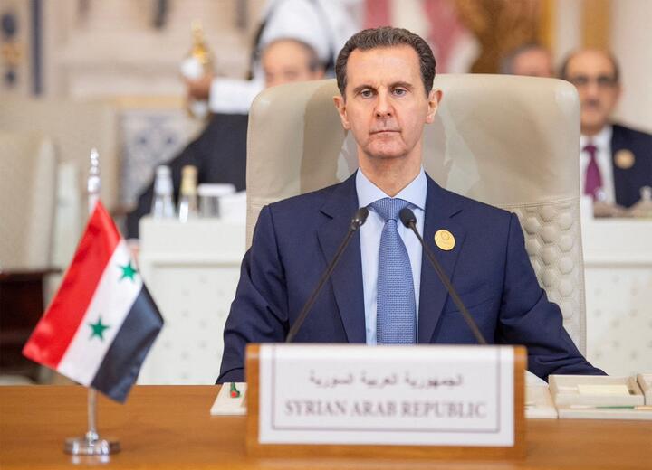 Президент Сирии Башар Асад на саммите в ОАЭ 11 ноября 2023 года. Фото: Reuters Президент Сирии Башар Асад на саммите в ОАЭ 11 ноября 2023 года. Фото: Reuters