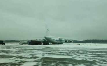 Снимок самолета с изображением российского флага из телеграм-канала пресс-службы МИД Беларуси, 15 декабря 2024 года. Фото: t.me/belarusdiplomacy