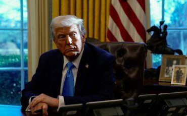 Президент США Дональд Трамп в Овальном кабинете Белого дома в Вашингтоне, США, 4 февраля 2025 года. Фото: Reuters