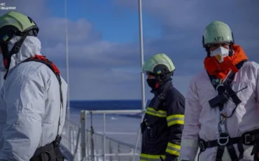 В Украине продолжают бороться с последствиями удара беспилотника по ЧАЭС / t.me/dsns_telegram