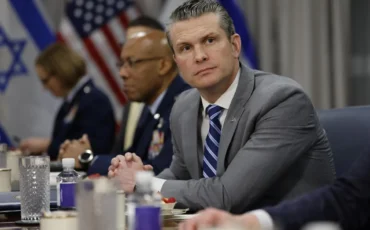 Хегсет признал уязвимость американского флота / фото - GettyImages