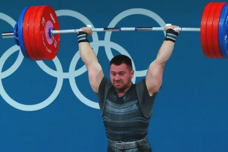 Евгений Тихонцов завоевал золотую медаль чемпионата Европы по тяжёлой атлетике / noc.by