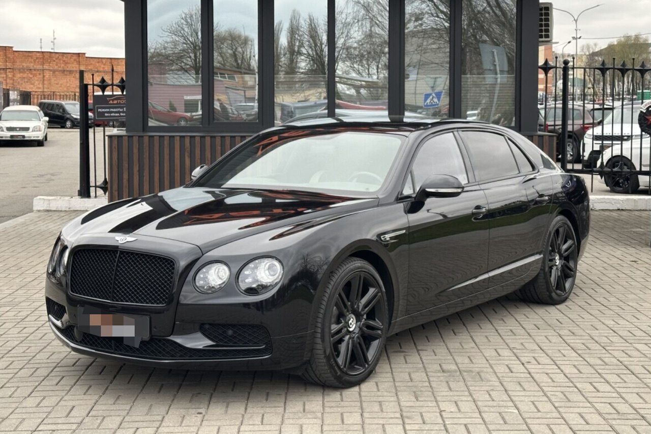 Bentley в Пинске