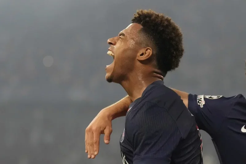 Дезире Дуэ из «Пари Сен-Жермен» радуется, забив второй гол в финале Лиги чемпионов, 31 мая 2025 года. Фото: AP Photo/Matthias Schrader