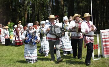 Фото по тексту: Пинский телеграм