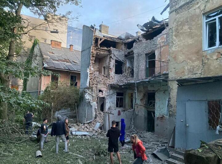 Последствия удара по Львову. 12 июля 2025 года. Фото: Андрей Садовый